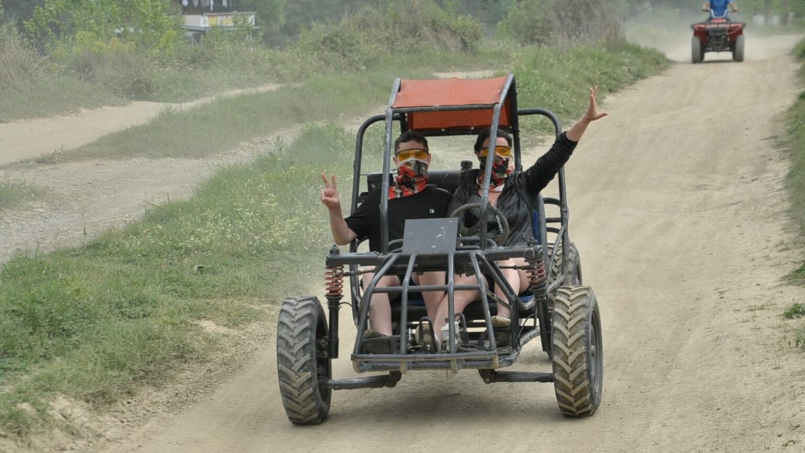 BUGGY